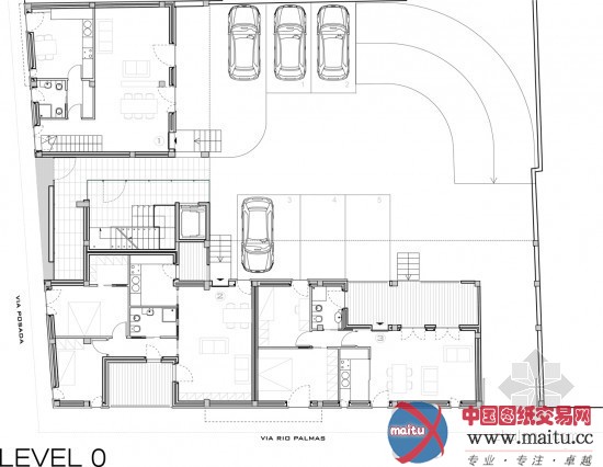 C+C04STUDIO设计的Condominio P住宅