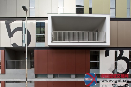 C+C04STUDIO设计的Condominio P住宅