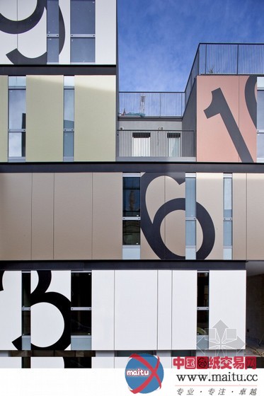 C+C04STUDIO设计的Condominio P住宅