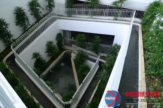 T.R.Hamzah&Yeang Sdn Bhd设计的新加坡SOLARIS 项目