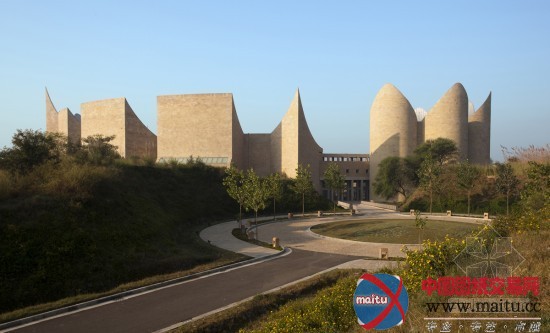 safdie architects设计的印度卡尔沙遗产中心