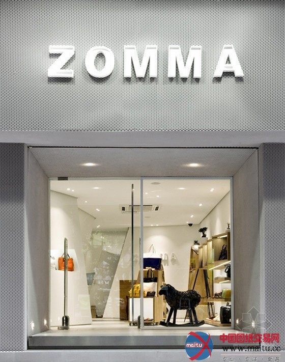 ZOMMA概念店