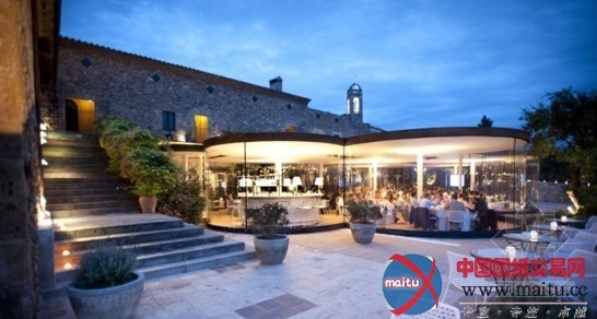 西班牙露天酒店