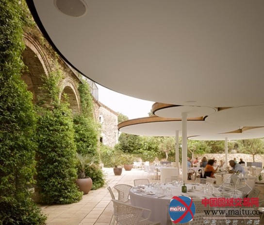 西班牙露天酒店