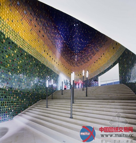 Török és Balázs Építészeti Kft设计的佩奇图书馆