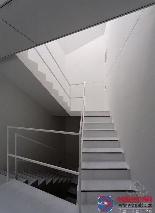 日本藤壶美容院