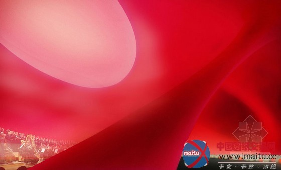 矶崎新设计的日本可移动音乐厅