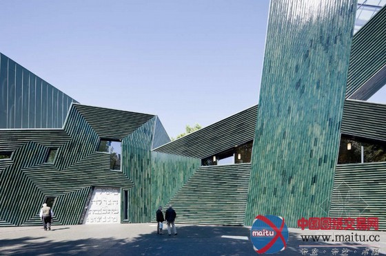 Manuel Herz Architects设计的德国美因兹犹太社区中心