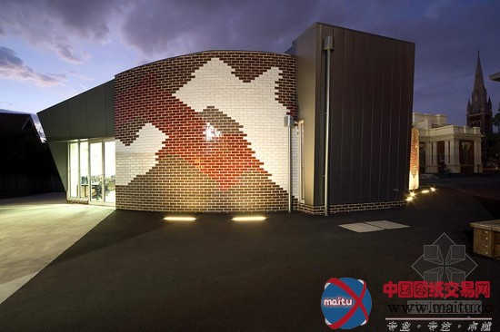 Suters Architects设计的澳大利亚新圣心小学图书馆