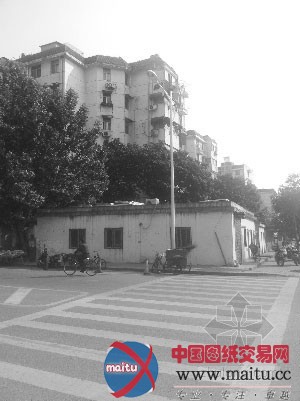 存在六年的违建为何迟迟不拆?原为城管下属单位搭建