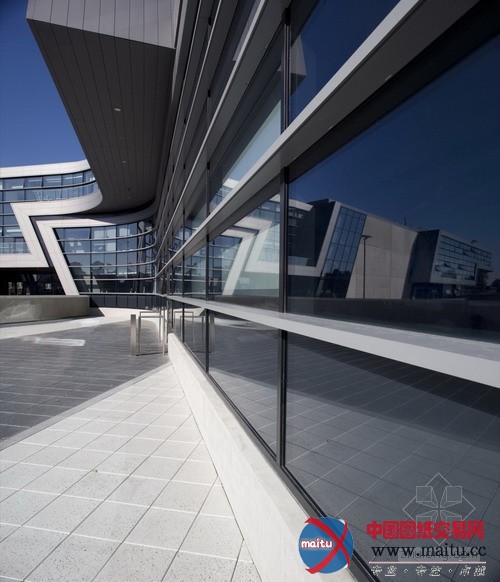 扎哈·哈迪德再获RIBA斯特林大奖