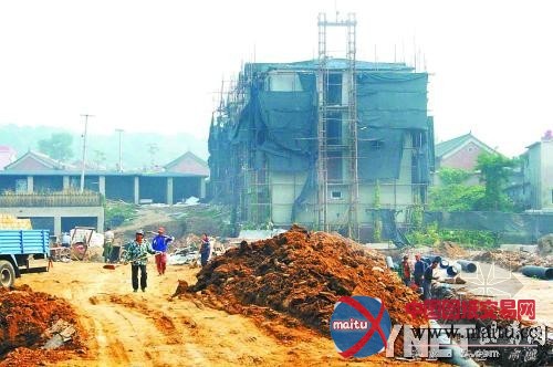 拆违建不彻底引发火灾