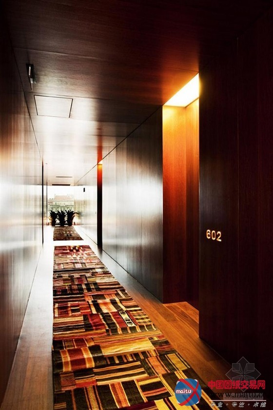 南斯拉夫广场九号酒店