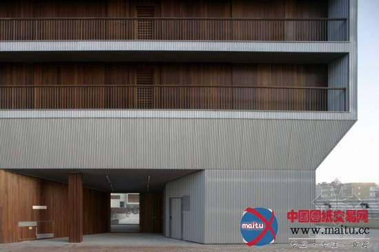 ACXT设计的西班牙保障性住房