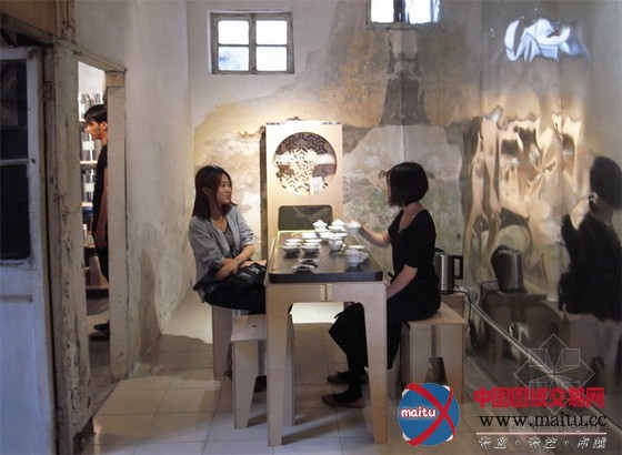 北京老建筑中的“吾号@茶馆”展览
