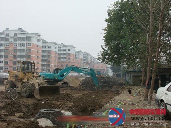 阜南:违法施工竟成“执行职务”