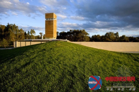 Popov Bass Architects设计的山姆·米兰达酒厂