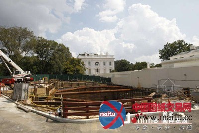 美国白宫西侧现神秘大坑