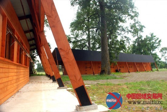 AATA Associate Architects 设计的智利马厩