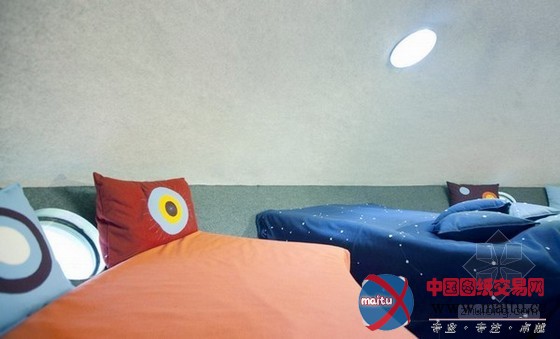 Treehotel 旅馆之UFO