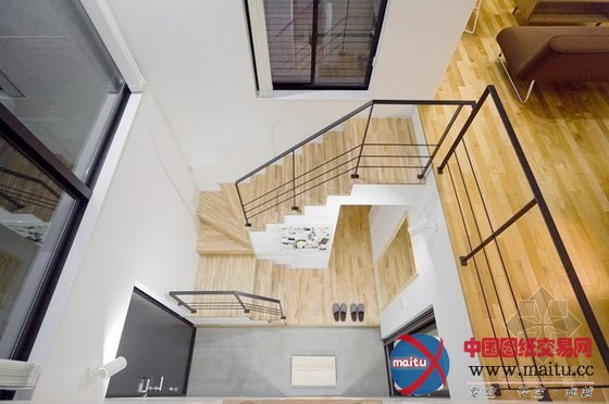 Upsetters Architects设计的武藏境住宅