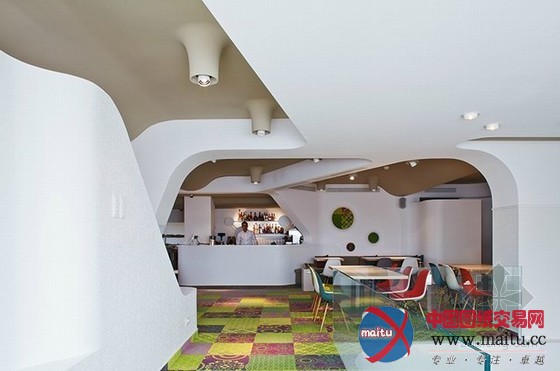 nuca studio设计的罗马尼亚Phill游乐餐厅