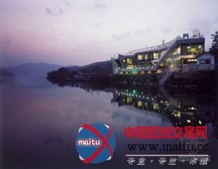 HyoMan Kim设计的韩国岛屋