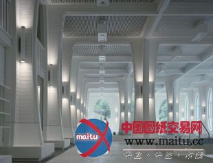 Smolenicky & Partner Architecture设计的瑞士塔米纳温泉酒店