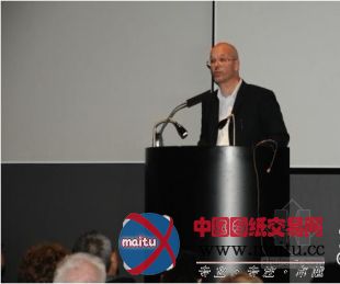 吕品晶被聘请为荣誉教授