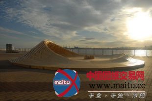 24° Studio设计的日本Crater Lake装置