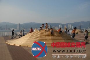 24° Studio设计的日本Crater Lake装置