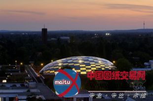 诺曼·福斯特事务所设计的柏林自由大学哲学系图书馆