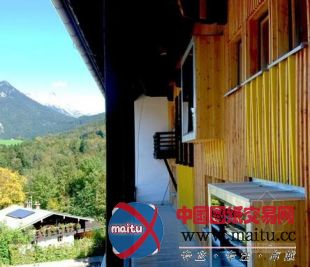 LAVA事务所在德国贝希特斯加登改造青年旅舍