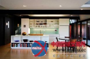 Fitzsimmons Architects设计的美国俄克拉荷马州OKasian住宅