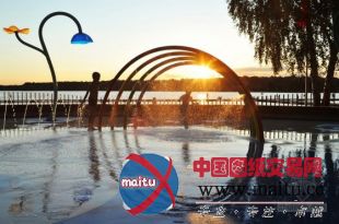 RS+设计的波兰一座水上游乐场