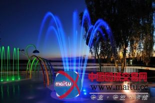 RS+设计的波兰一座水上游乐场