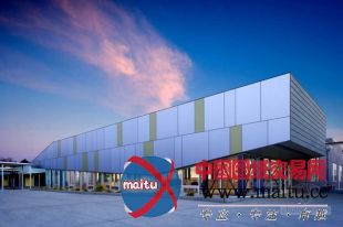 HMC Architects设计的美国Orchard学校图书馆