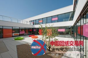 MAGK和illiz architektur合作设计的奥地利一座儿童保育中心