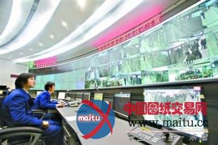 我国首条穿越长江地铁昨试运营