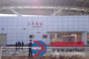 昆明地铁空载试运行时车厢脱轨 致1死1伤