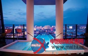 全球12个最有品味的星级酒店游泳池