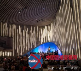 schmidt hammer lassen architects设计的北极光大教堂