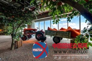 Camenzind Evolution等联合设计的谷歌特拉维夫办公室