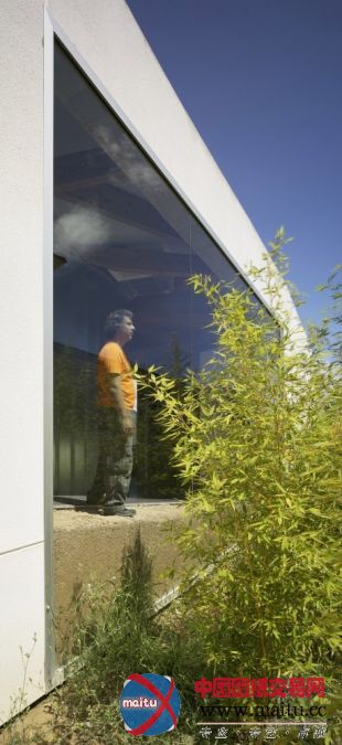 XPIRAL设计的西班牙圆形住宅