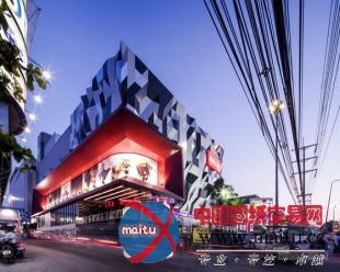 Supermachine设计的泰国TUKCOM商场