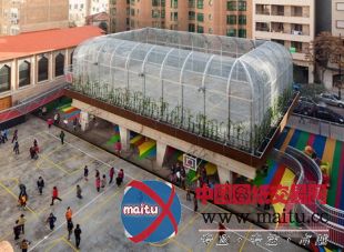 Guzmán de Yarza Blache设计西班牙架高体育场