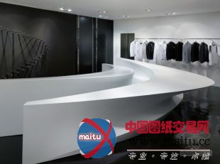 扎哈·哈迪德设计的香港“店中店”展台