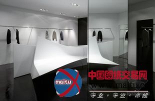 扎哈·哈迪德设计的香港“店中店”展台