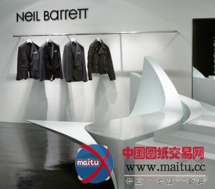 扎哈·哈迪德设计的香港“店中店”展台