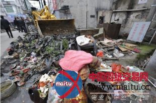 温州市长:5年后可在污染河里游泳(图)